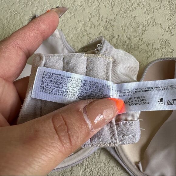 Wacoal basic beauty spacer t-shirt bra Sz 42D in tan - Picture 7 of 7
